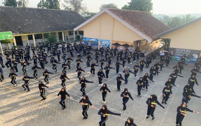 ANTUSIASME SISWA SMA NEGERI 1 KASIMAN DALAM MEMPERINGATI HARI ANAK NASIONAL