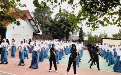 PEMBIASAAN SENAM ANAK INDONESIA SEHAT