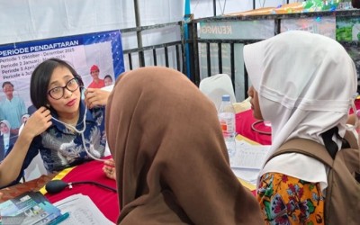BUKA WAWASAN STUDI DAN KARIR, SISWA SMA NEGERI 1 KASIMAN 1 ”SERBU” EDU FAIR DAN JOB FAIR DI BOJONEGORO